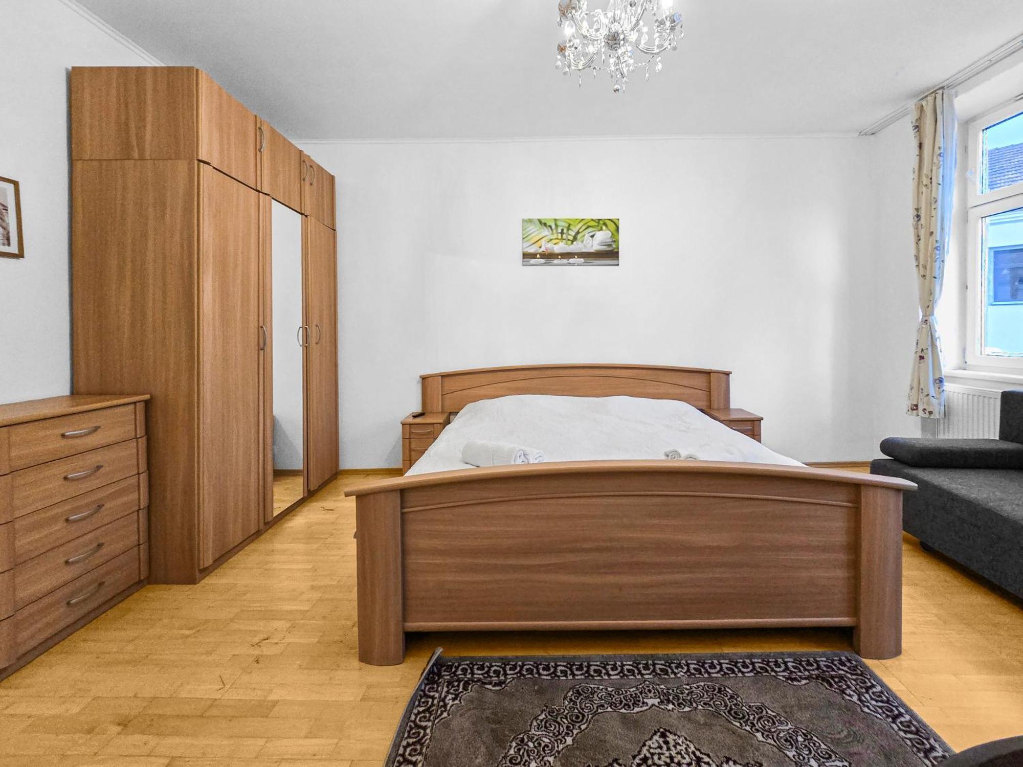 Spacious Three-Bedroom, Three King-Size Beds Wien Eksteriør billede